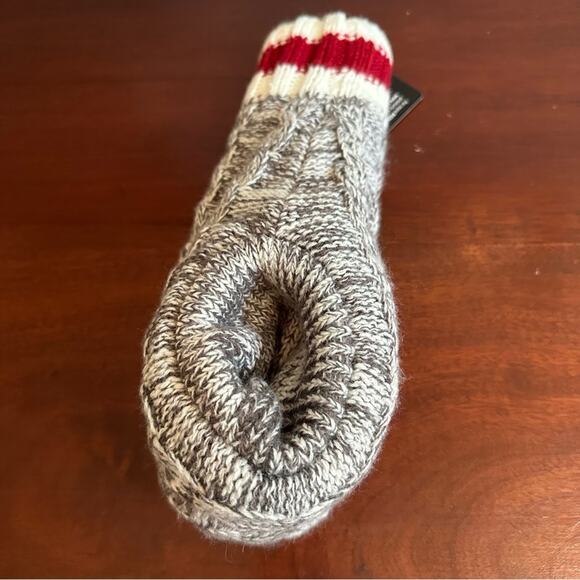 Pook Koozie warm glove that holds hot or cold beverage Winter Knit Grey Red NWT - Picture 12 of 13